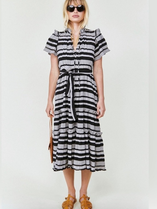 HUNTER BELL Dresses & Skirts - ❤️ Hunter Bell NYC Matthews Dress